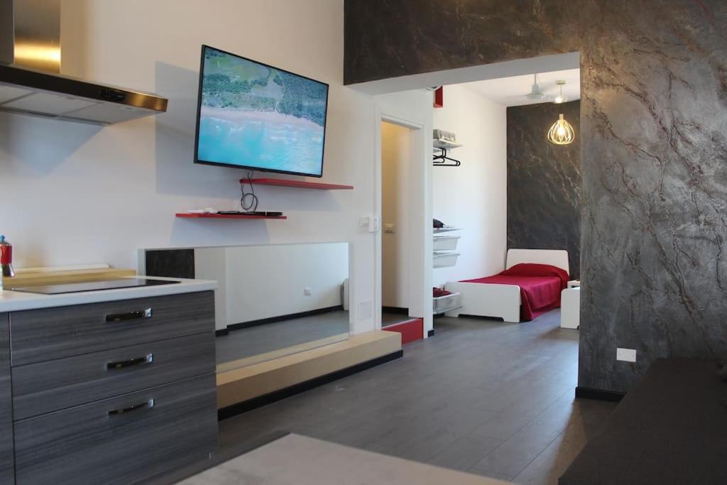 Ferienwohnung Monolocale Trainspotting Verona Exterior foto