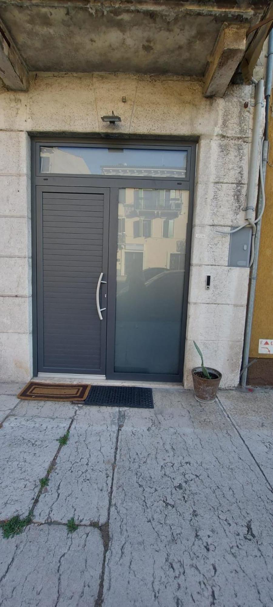 Ferienwohnung Monolocale Trainspotting Verona Exterior foto